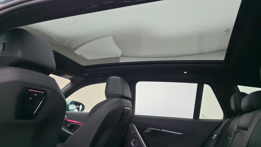 BMW i5 Pack sport eDrive40 Touring M – Image 4